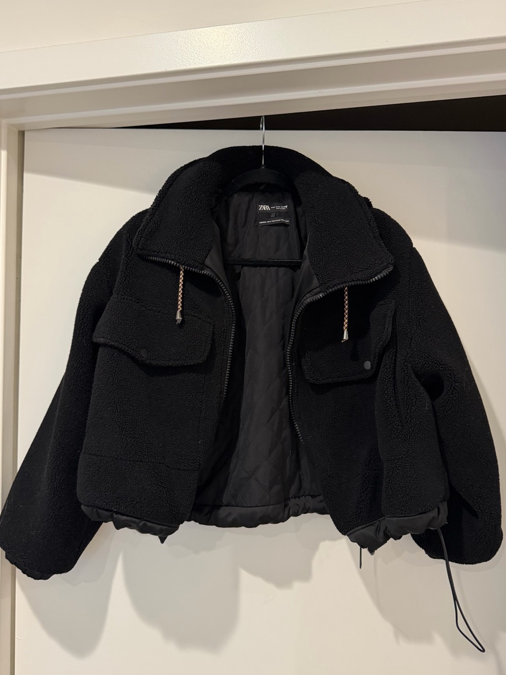 Zara Faux Shearling Zip Front Crop Jacket Black